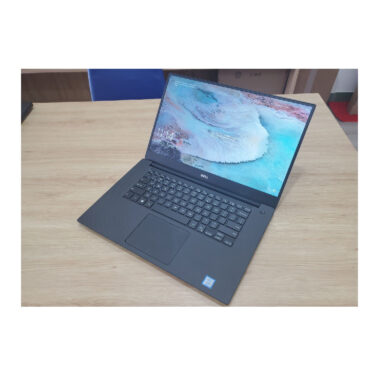 Dell XPS 15 9560 01