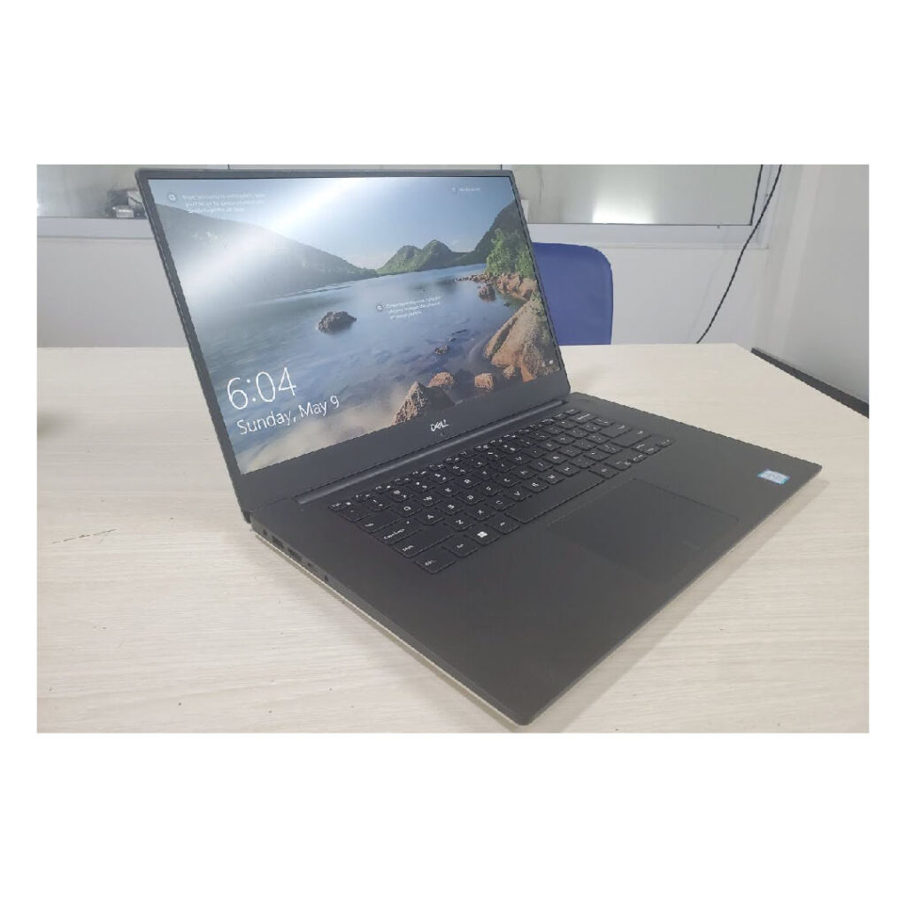 Dell XPS 15 9570 01