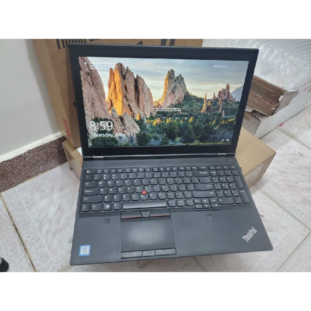 Lenovo Thinkpad P51 Xeon E3 01