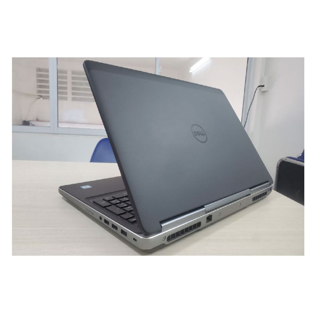 Dell Precision 7510 Xeon E3 01