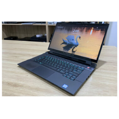 Alienware M15 R2 01