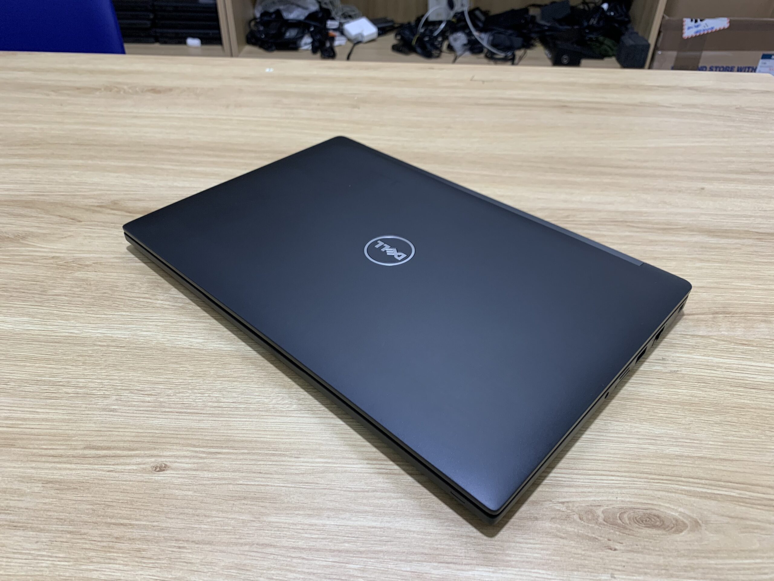 Laptop Dell Latitude 7480 i7-7600u, Ram 8GB, SSD 256GB, 14″ FHD IPS ⋆  COHOTECH
