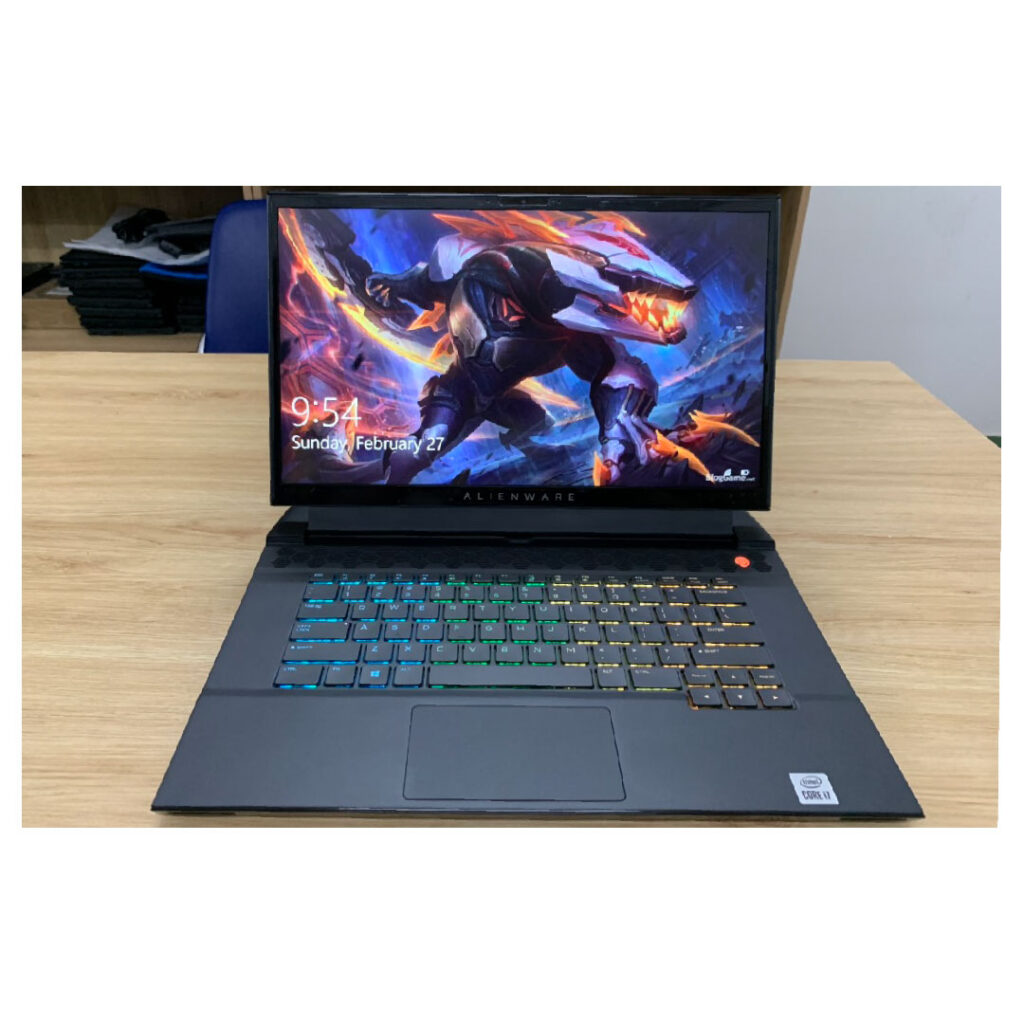 Laptop Dell Alienware M15 R3 01