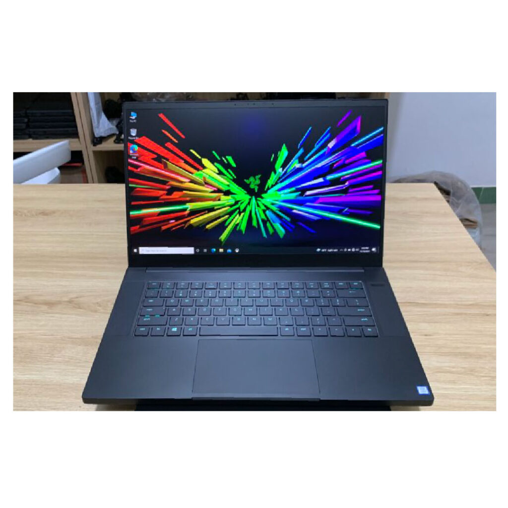 Gaming Razer Blade 15 2019 i7 9750H 01 01