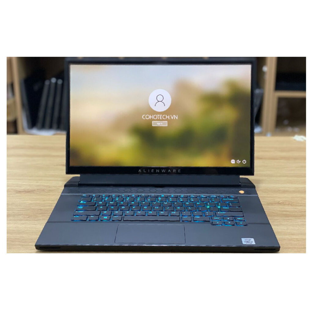 Alienware M15 R3 i7 01