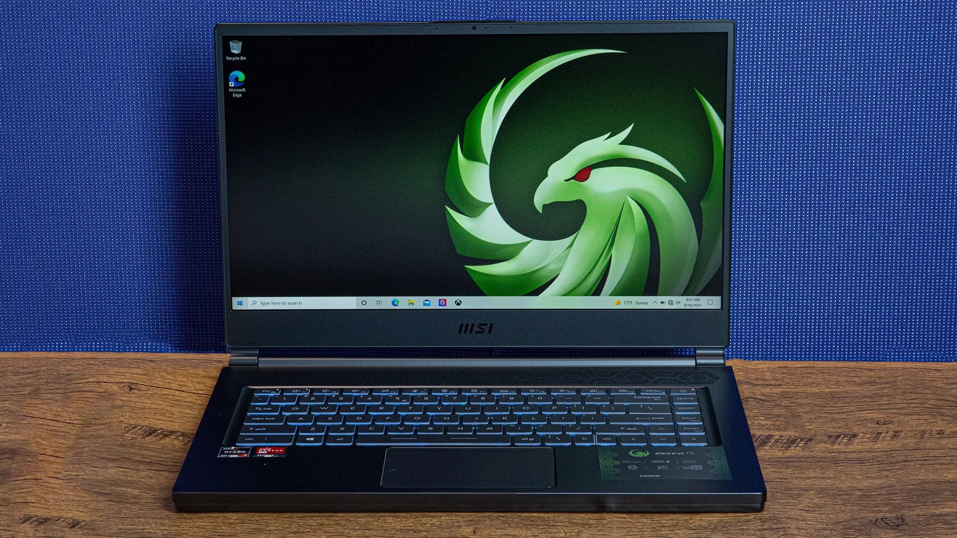 Máy tính xách tay MSI Delta 15 12 01 51