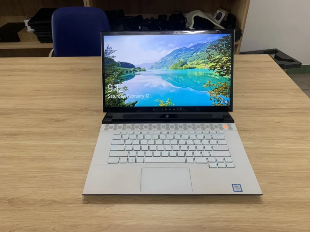 Cách chọn cấu hình laptop chơi game fifa online 4 mạnh nhất 12 5 cau hinh laptop choi fifa online 4