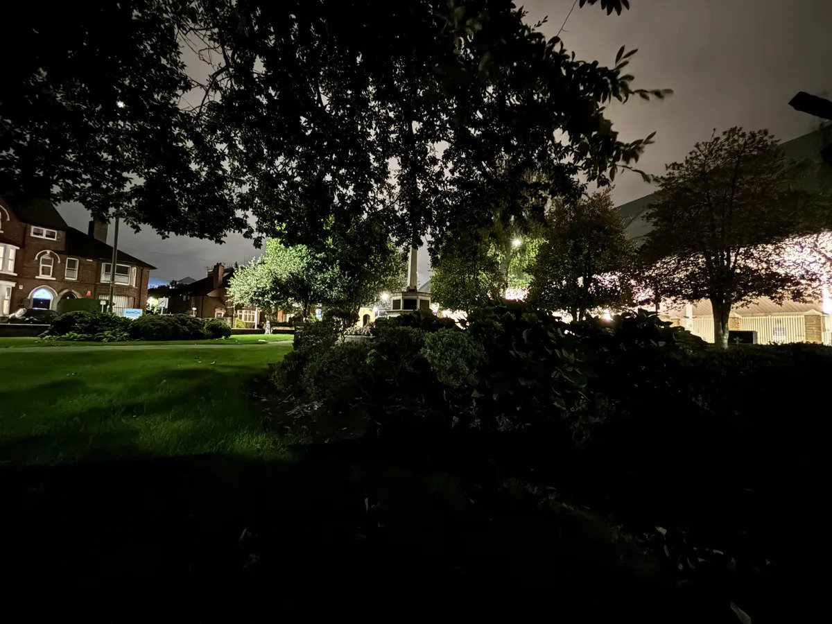 Đánh giá iPhone 15 Plus: Một cú nổ nhẹ nhàng 20 IPHONE 15 PLUS 09