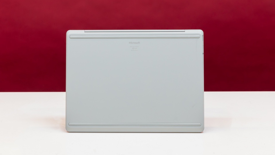 Microsoft Surface Laptop Go 3 04