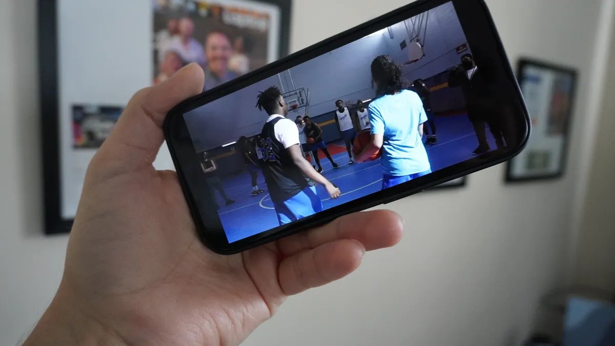 Đánh giá iPhone 15 Pro: Thay đổi nhỏ, khác biệt lớn 18 iPhone 15 Pro 05