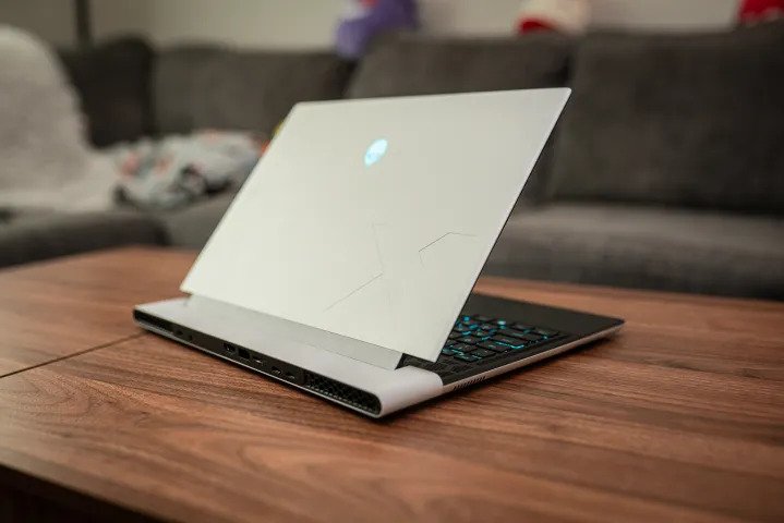 Alienware x14 R2 có thể là máy tính xách tay chơi game yêu thích mới của tôi 20 Alienware x14 R2 co the la may tinh xach tay choi game yeu thich moi cua toi 03