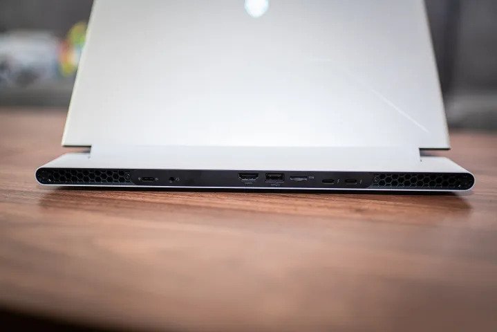 Alienware x14 R2 có thể là máy tính xách tay chơi game yêu thích mới của tôi 21 Alienware x14 R2 co the la may tinh xach tay choi game yeu thich moi cua toi 04