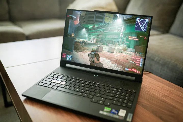 Legion 9i của Lenovo: Lý do tại sao nó đánh bại mọi máy tính xách tay chơi game khác 14 Lenovos Legion 9i 13