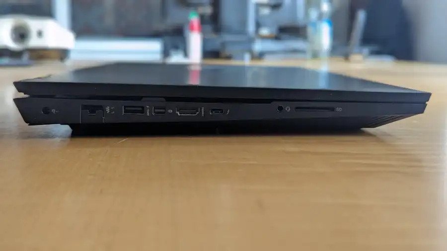 Đánh giá HP Omen 17 (2023): Hiệu năng không khoan nhượng 10 HP Omen 17 2023 04