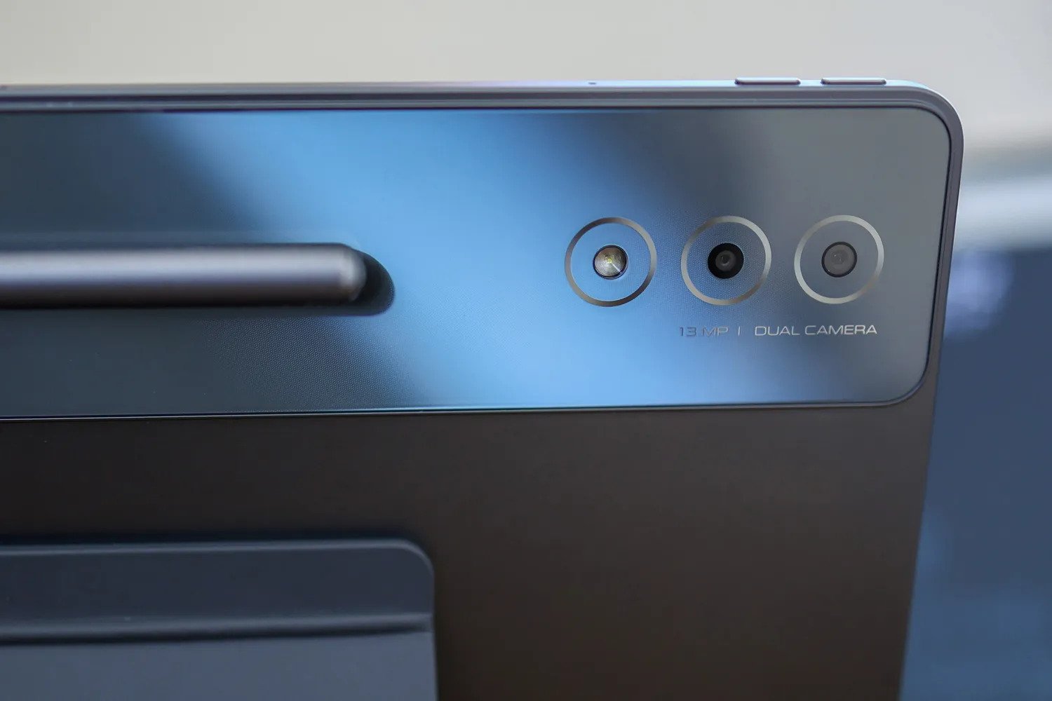 Đánh giá Lenovo Tab Extreme một trong những máy tính bảng Android tốt nhất 30 Lenovo Tab Extreme 14