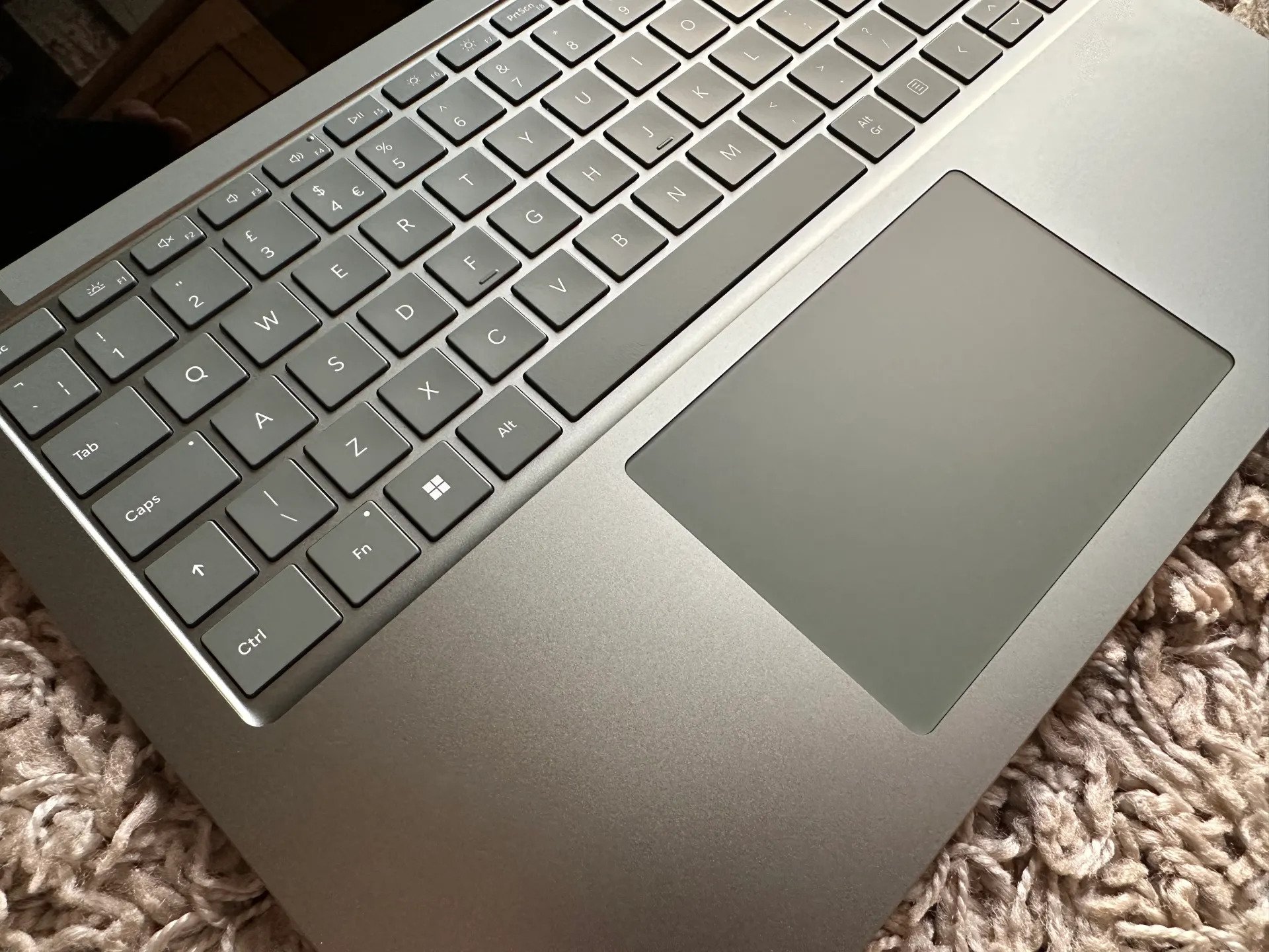 Microsoft Surface Laptop 5 04