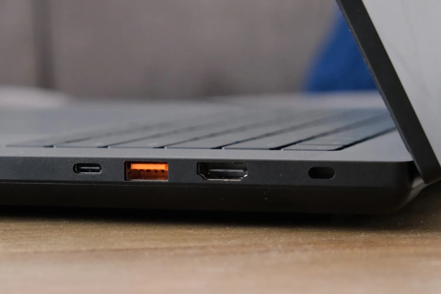 Razer Blade 16 Automobile Lamborghini Edition 03