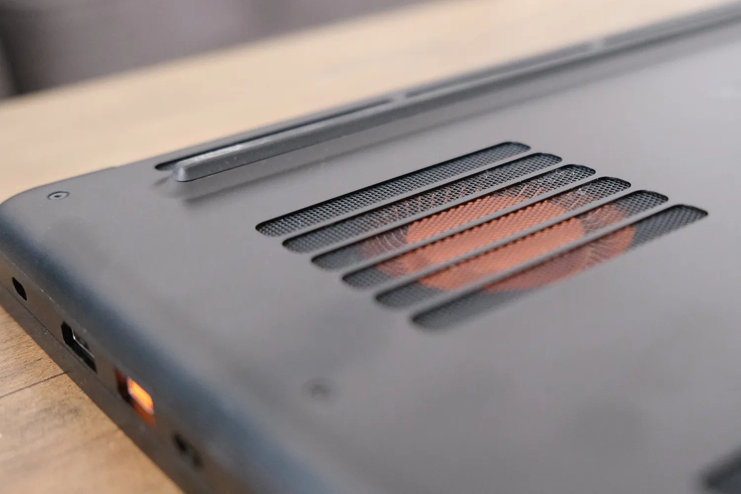 Razer Blade 16 Automobile Lamborghini Edition 06