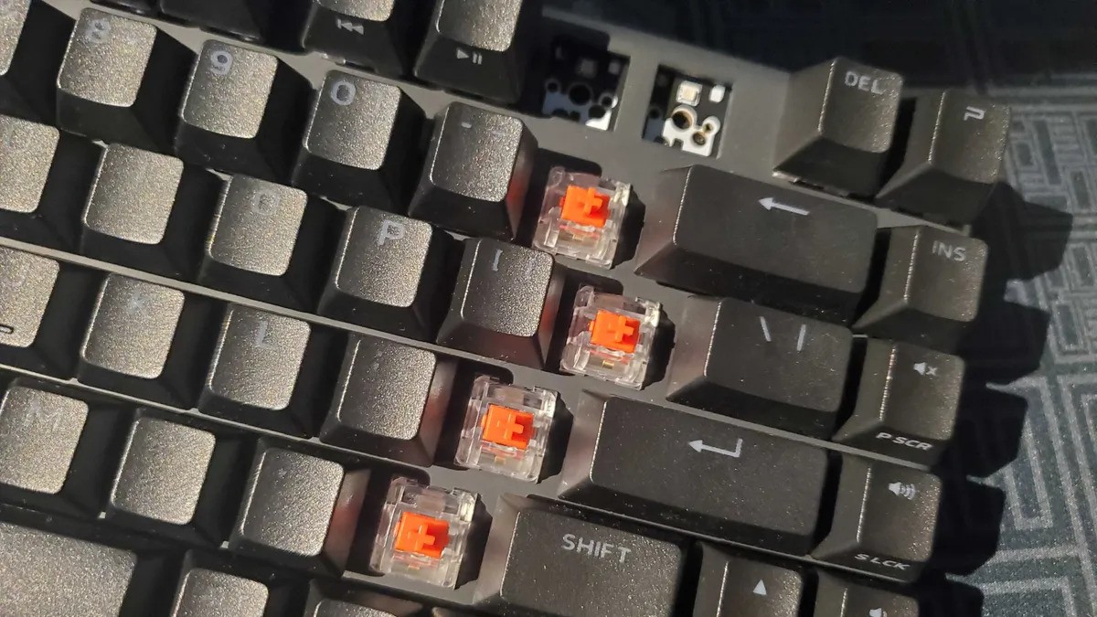 Ban phim va chuot khong day Alienware Pro 05