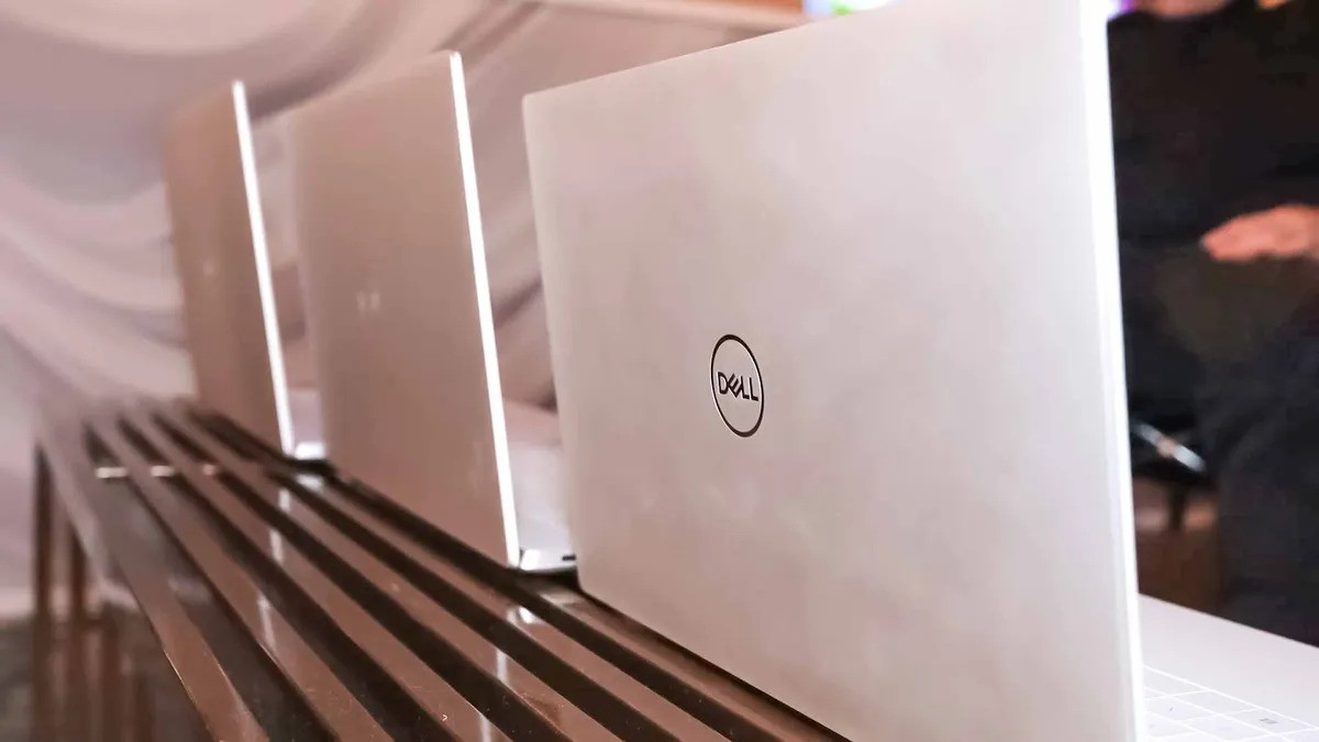 Đánh giá thực tế Dell XPS 16: Là Dell XPS 13 Plus siêu cỡ? 14 Danh gia thuc te Dell XPS 16 XPS 13 Plus sieu co 04