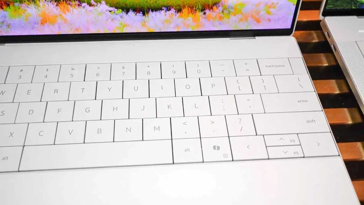 Đánh giá thực tế Dell XPS 16: Là Dell XPS 13 Plus siêu cỡ? 16 Danh gia thuc te Dell XPS 16 XPS 13 Plus sieu co 06