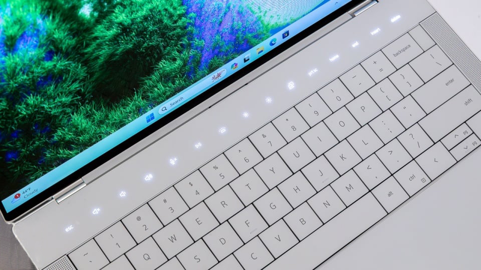 CES 2024: Dell XPS 14 và XPS 16 mới hiện đại hóa thiết kế, bổ sung tính năng AI 4 Dell XPS 14 va XPS 16 02