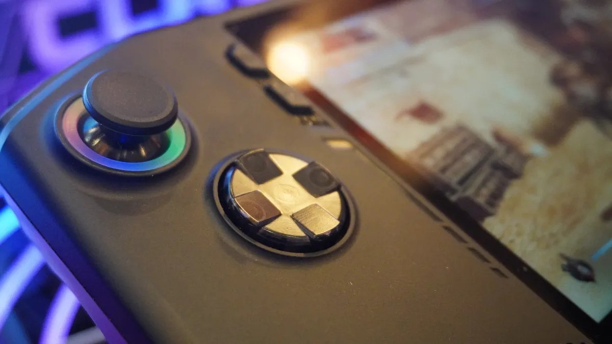 Đánh giá thực tế MSI Claw: Gặp gỡ đối thủ tiếp theo của Steam Deck 10 MSI Claw 04