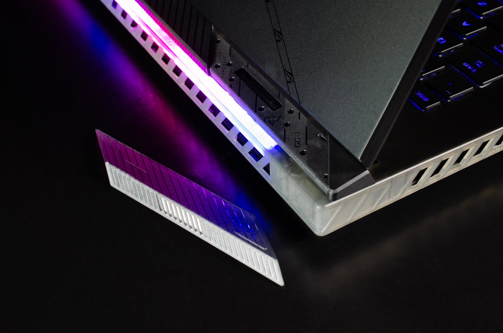 HÌNH ẢNH TUYỆT VỜI ĐÁP ỨNG HIỆU SUẤT TUYỆT VỜI TRÊN LAPTOP ROG STRIX 2024 17 ROG STRIX 2024 03