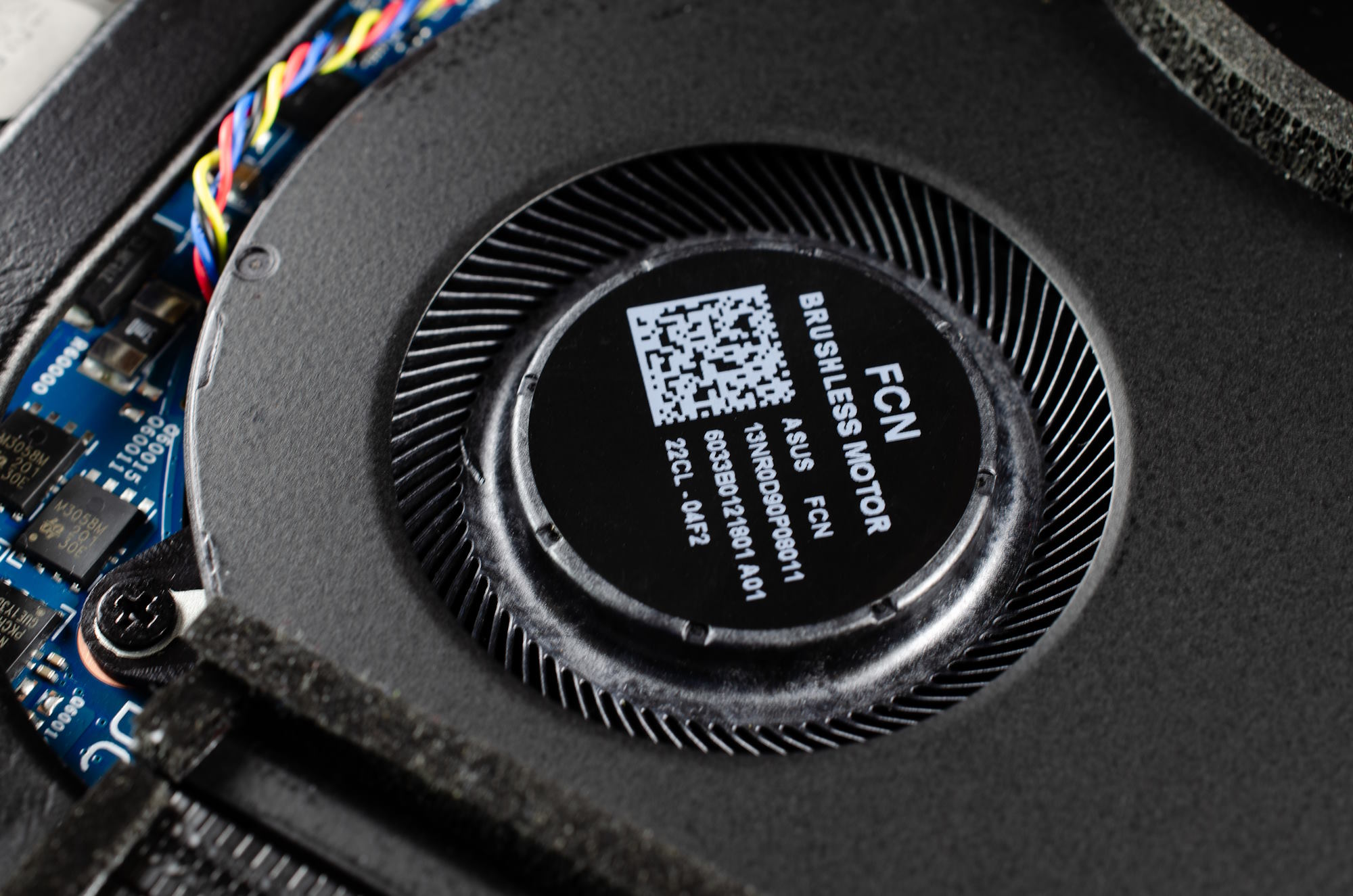 NHỮNG TIÊN TIẾN LÀM MÁT THÔNG MINH MỚI NHẤT CỦA ROG ĐƯA ROG STRIX SCAR 18 ĐẾN TẦM HIỆU SUẤT MỚI 12 ROG STRIX SCAR 18 05