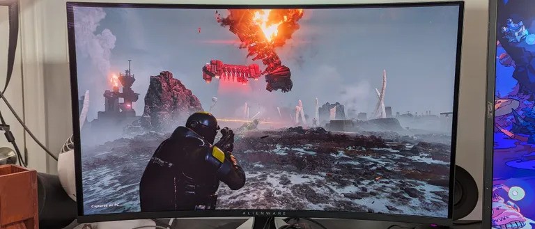 Đánh giá màn hình chơi game Alienware 32 inch 4K QD-OLED (AW3225QF): Cần mày mò nhưng xuất sắc 9 Alienware 32 inch 4K QD OLED AW3225QF 01