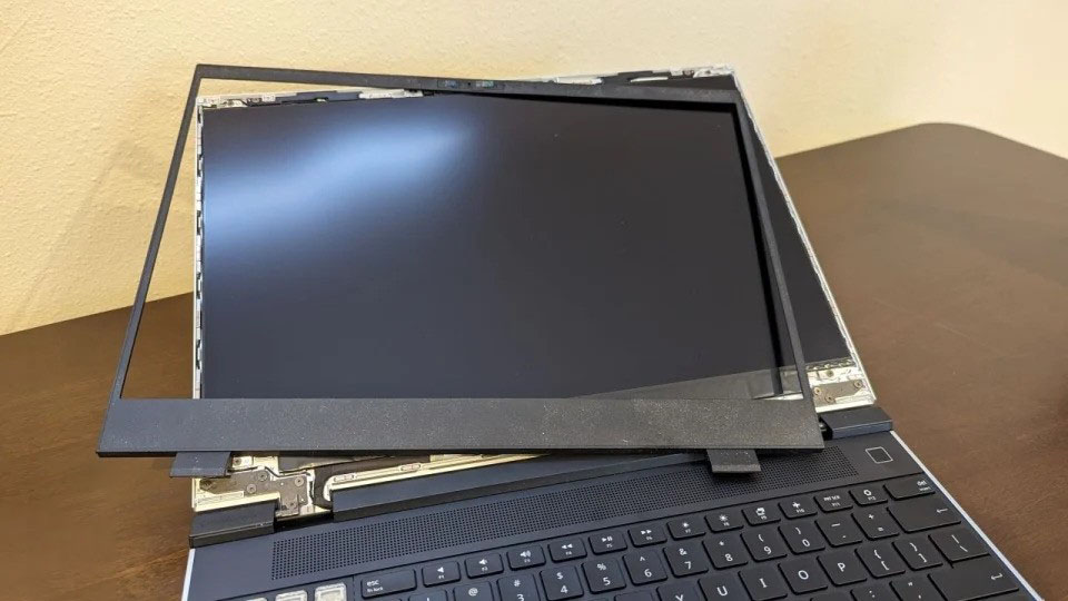 Framework Laptop 16 12