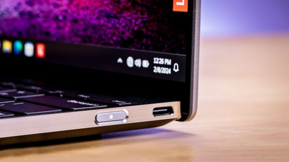 Lenovo ThinkPad Z13 Gen 2 07