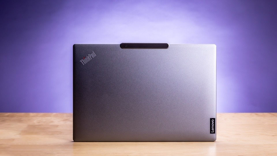 Lenovo ThinkPad Z13 Gen 2 09