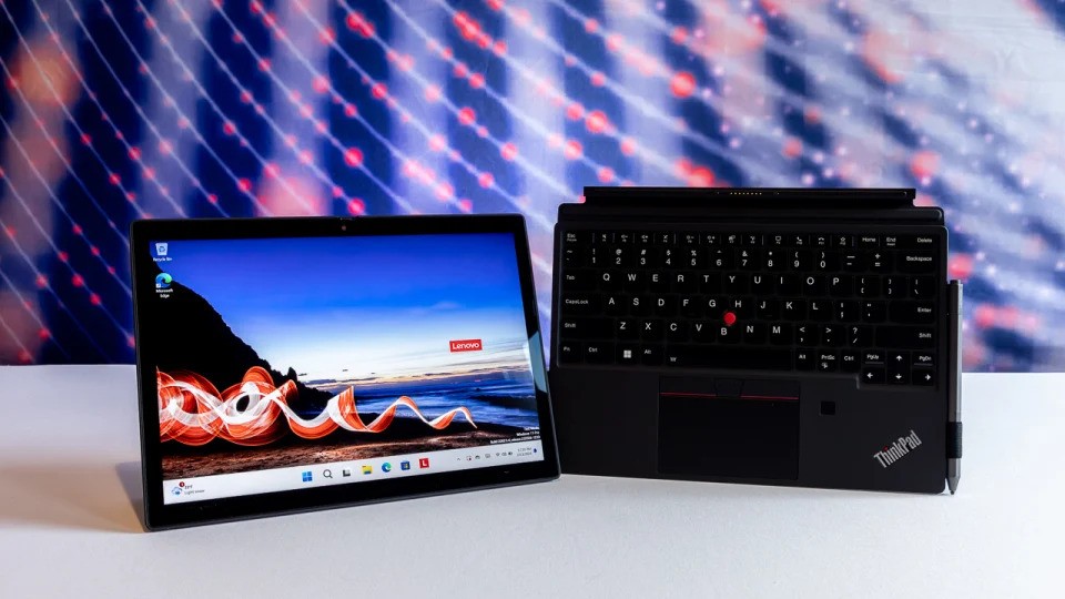 Bên trong dòng ThinkPad T 2024: Lenovo, iFixit giúp việc sửa chữa máy tính xách tay làm việc dễ dàng hơn 36 ThinkPad T 2024 16
