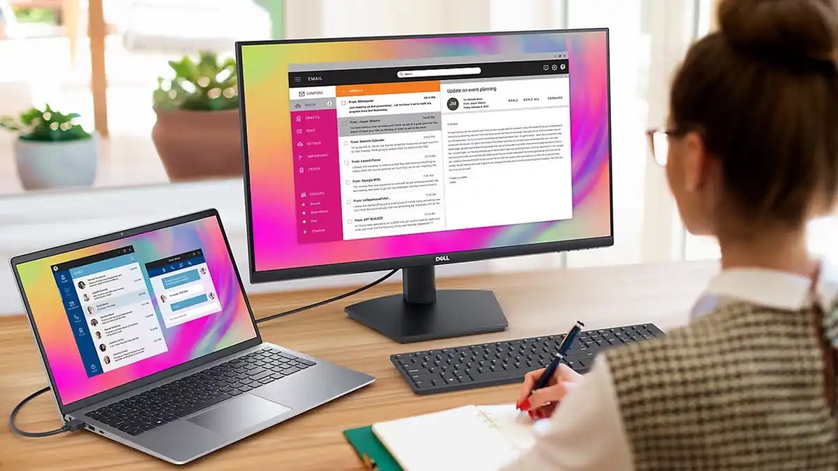 Cach bien may tinh xach tay cua ban thanh may tram de ban 02