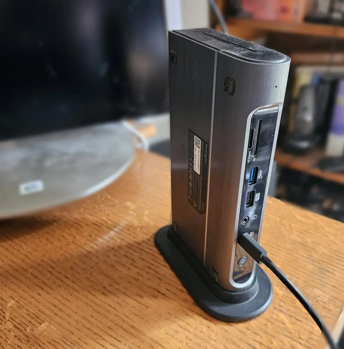 Cach bien may tinh xach tay cua ban thanh may tram de ban 11