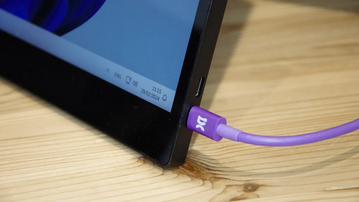 Expresso 17 Pro 4K 03