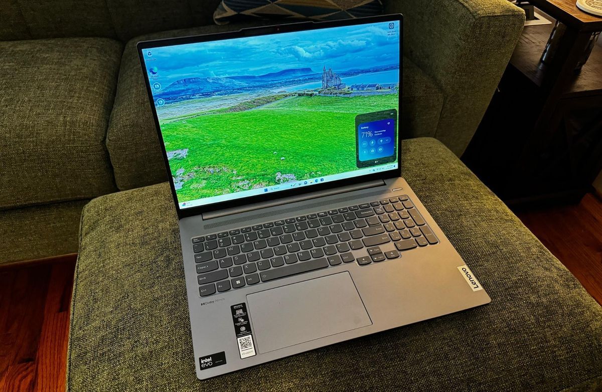 Đánh giá Lenovo IdeaPad Pro 5i: Meteor Lake gây ấn tượng về hiệu năng và độ bền 19 Lenovo IdeaPad Pro 5i 01