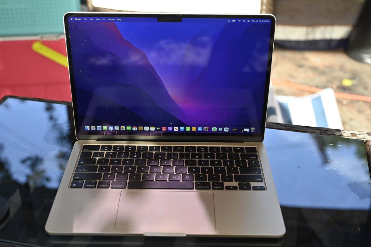 MacBook Air Vs MacBook Pro: Bạn nên mua máy Mac nào vào tháng 3 năm 2024? 9 MacBook Air so voi MacBook Pro Ban nen mua may Mac nao vao thang 3 nam 2024 02