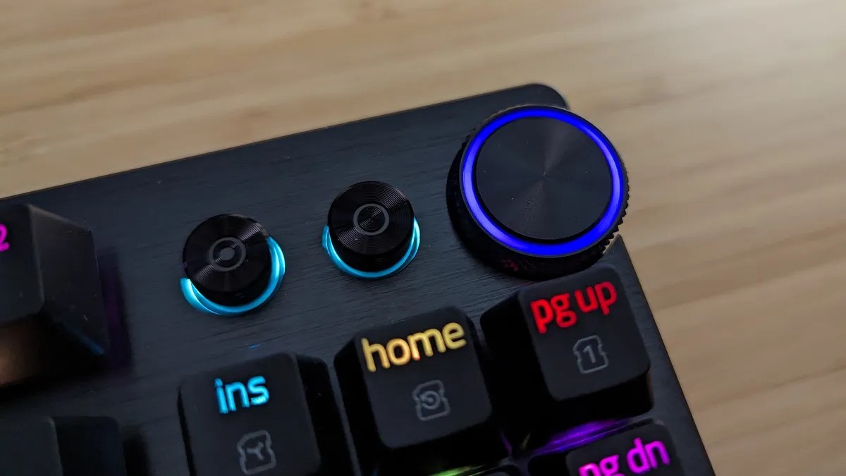 Razer Huntsman V3 Pro TKL 03