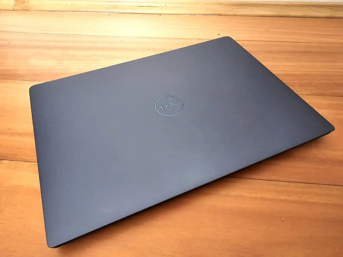 Dell Latitude 7450 Ultralight 02