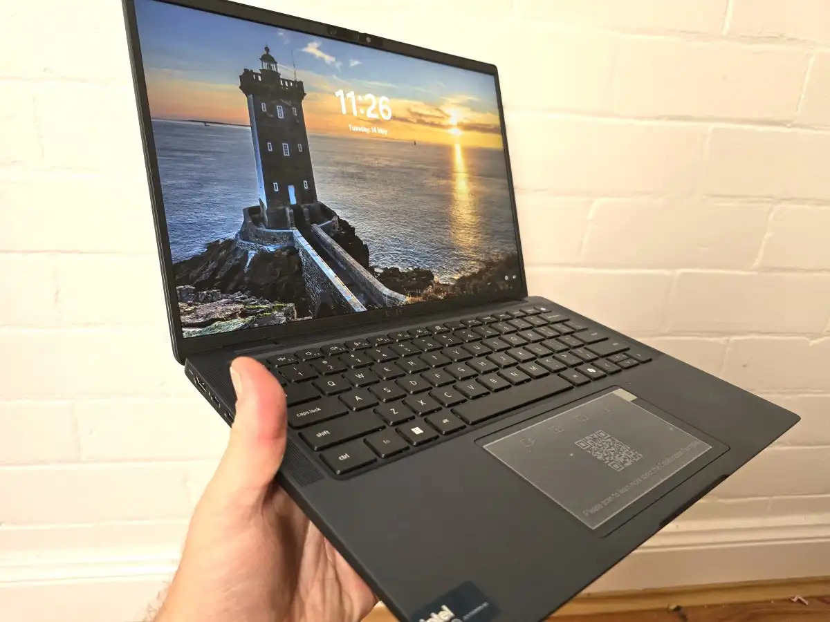 Dell Latitude 7450 Ultralight 05