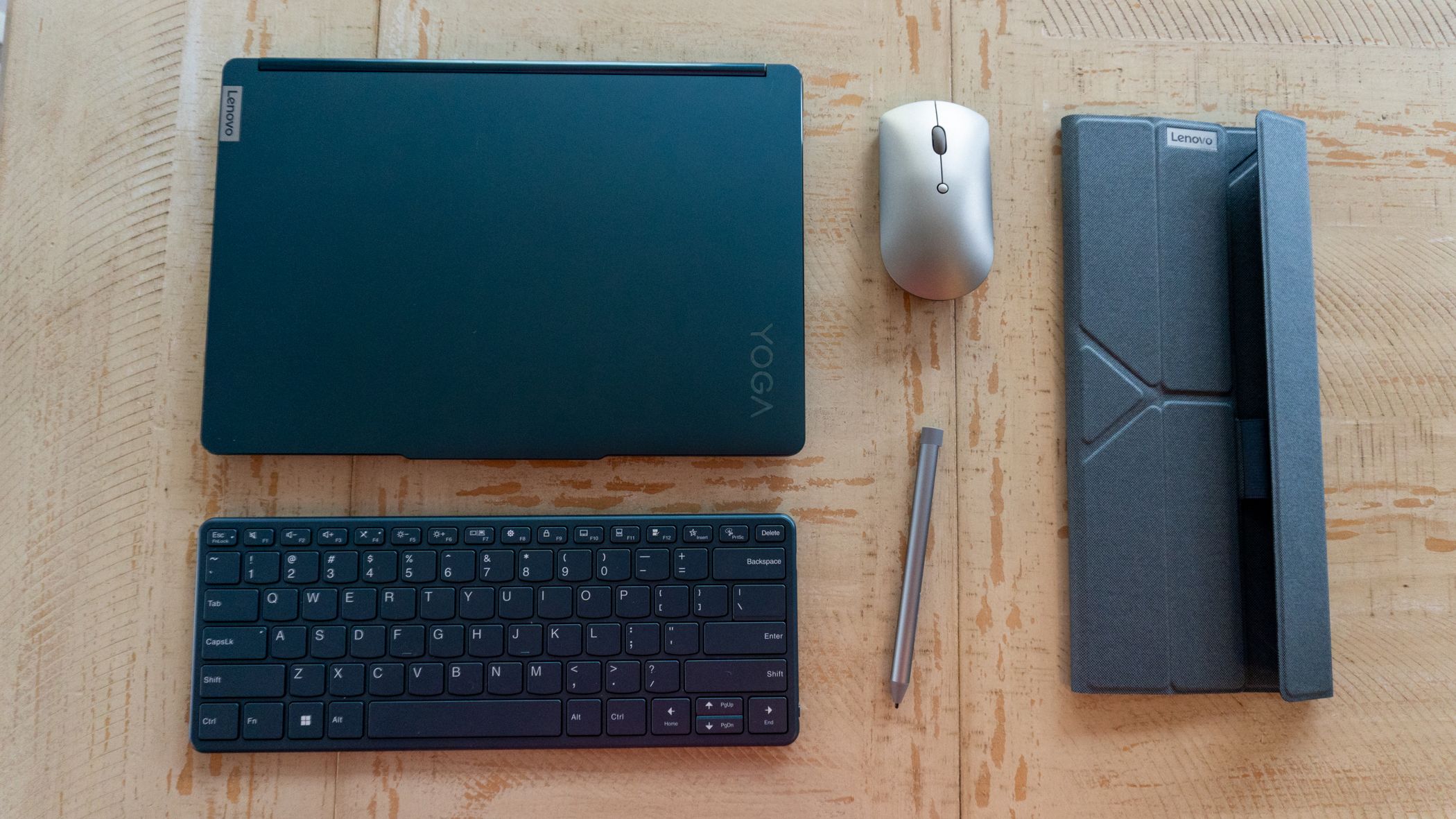 Lenovo Yoga Book 9i Gen 9 Ban phim va trackpad 3