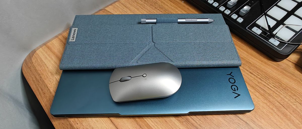 Lenovo Yoga Book 9i Gen 9 Ban phim va trackpad 5