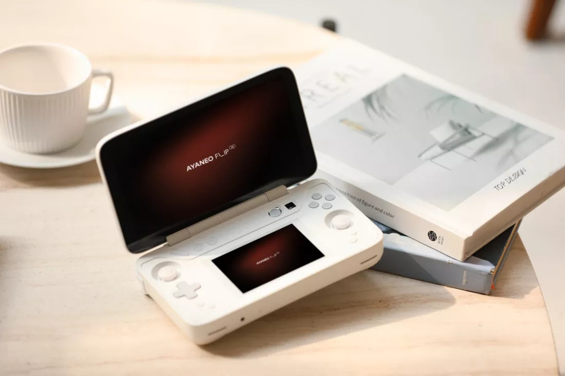 Lich su cua may tinh choi game cam tay 28