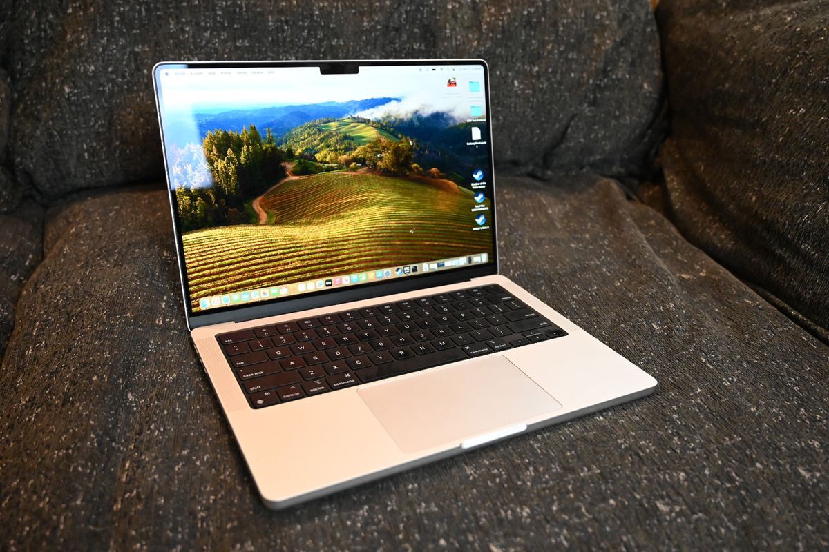 MacBook Air so voi MacBook Pro Ban nen mua may Mac nao vao nam 2024 04