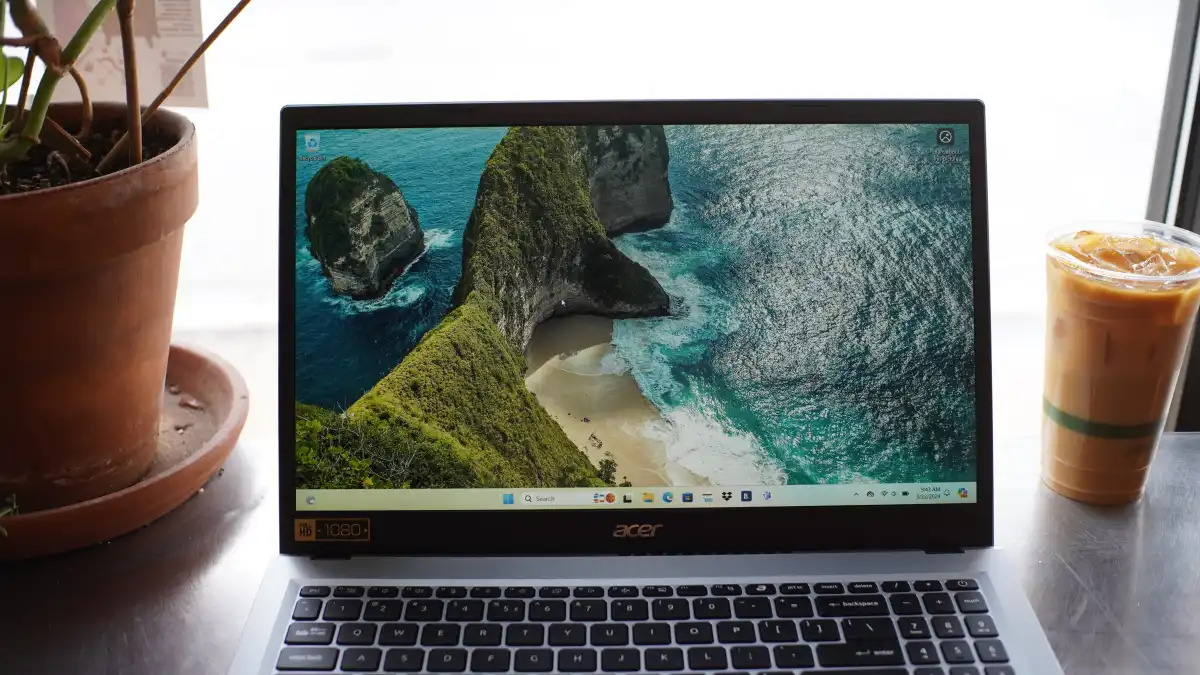 Máy tính xách tay OLED có đáng để bạn bỏ tiền mua? 5 May tinh xach tay OLED co dang gia 05