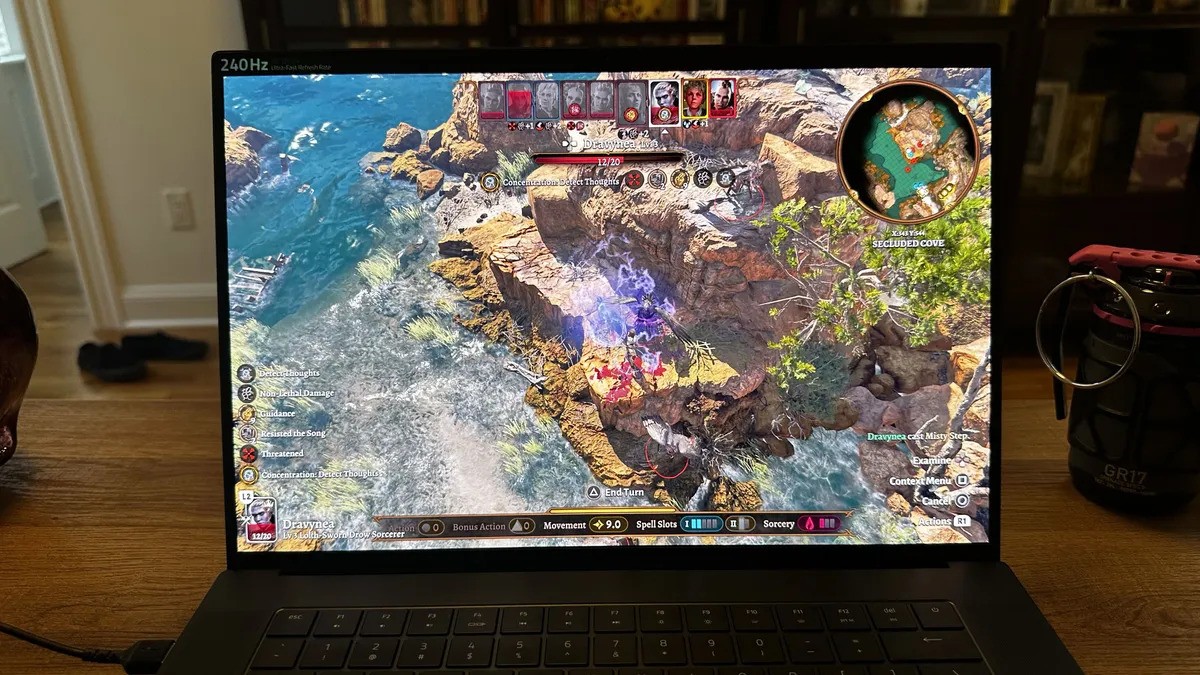 Razer Blade 16 (Đầu 2024) vs Alienware m16 R2 - Nên mua laptop chơi game cao cấp nào? 5 Razer Blade 16 Dau 2024 vs Alienware m16 R2 Nen mua laptop choi game cao cap nao 04