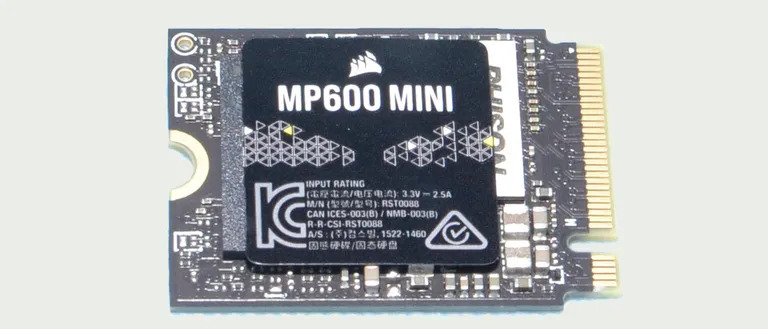 SSD Corsair MP600 Mini 1TB E27T 01