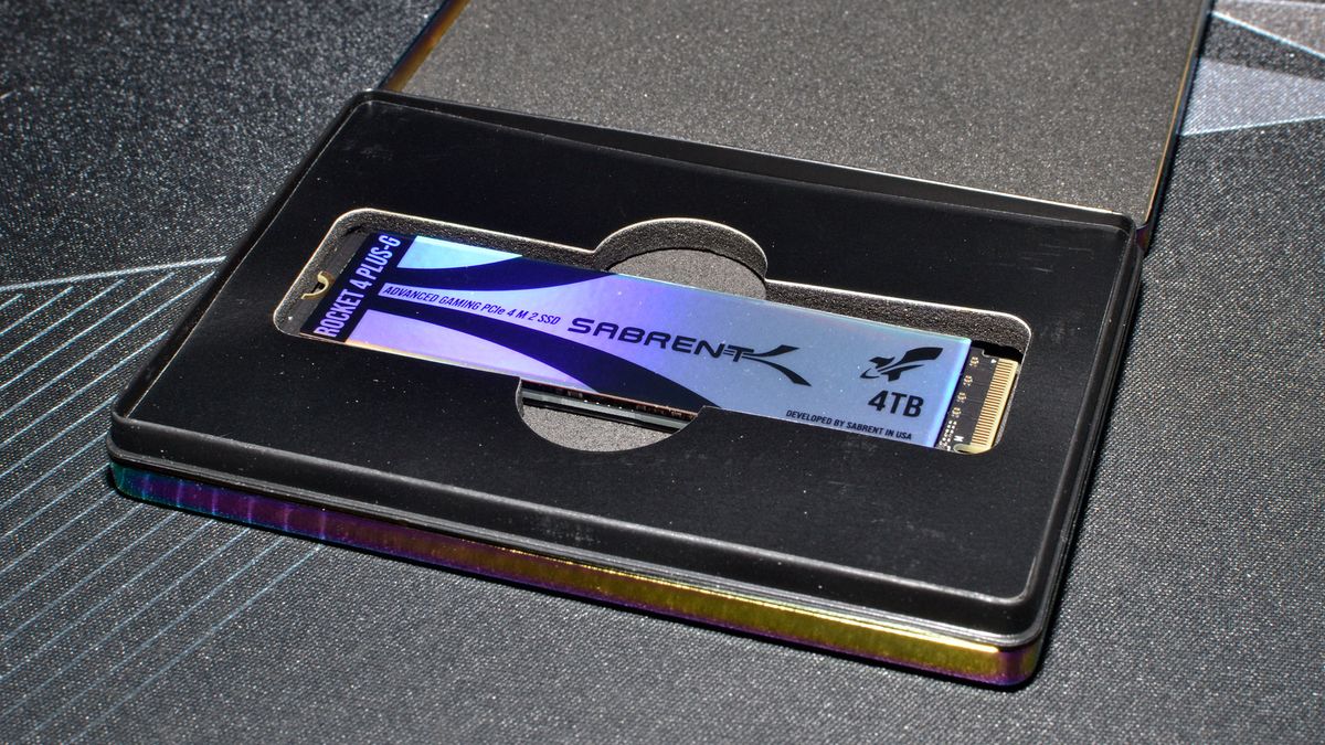 Sapphire RX 7900 GRE Nitro 12